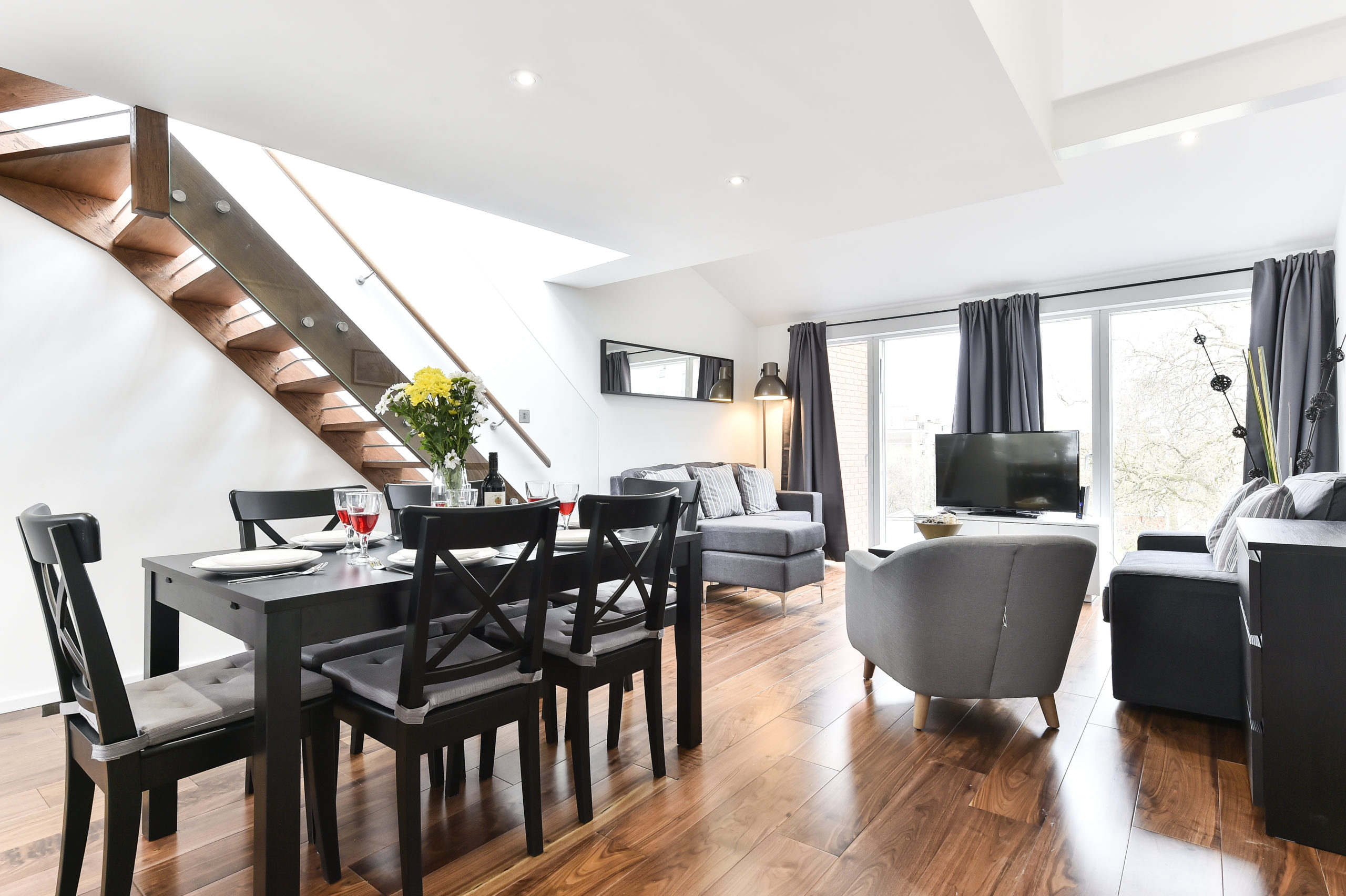 Tower Bridge 3BED Venture 10